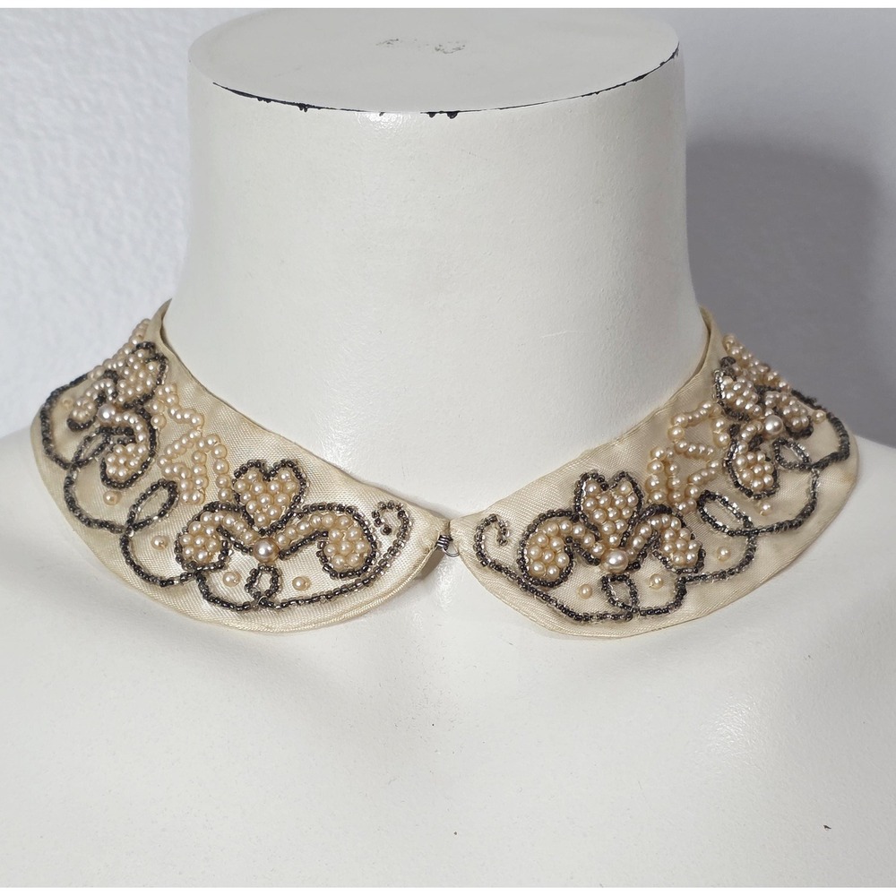 Vintage MCM Beaded Sweater Collar Necklace